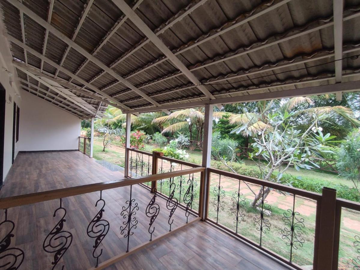 Sterling Banashree Badami Hotel Exterior photo